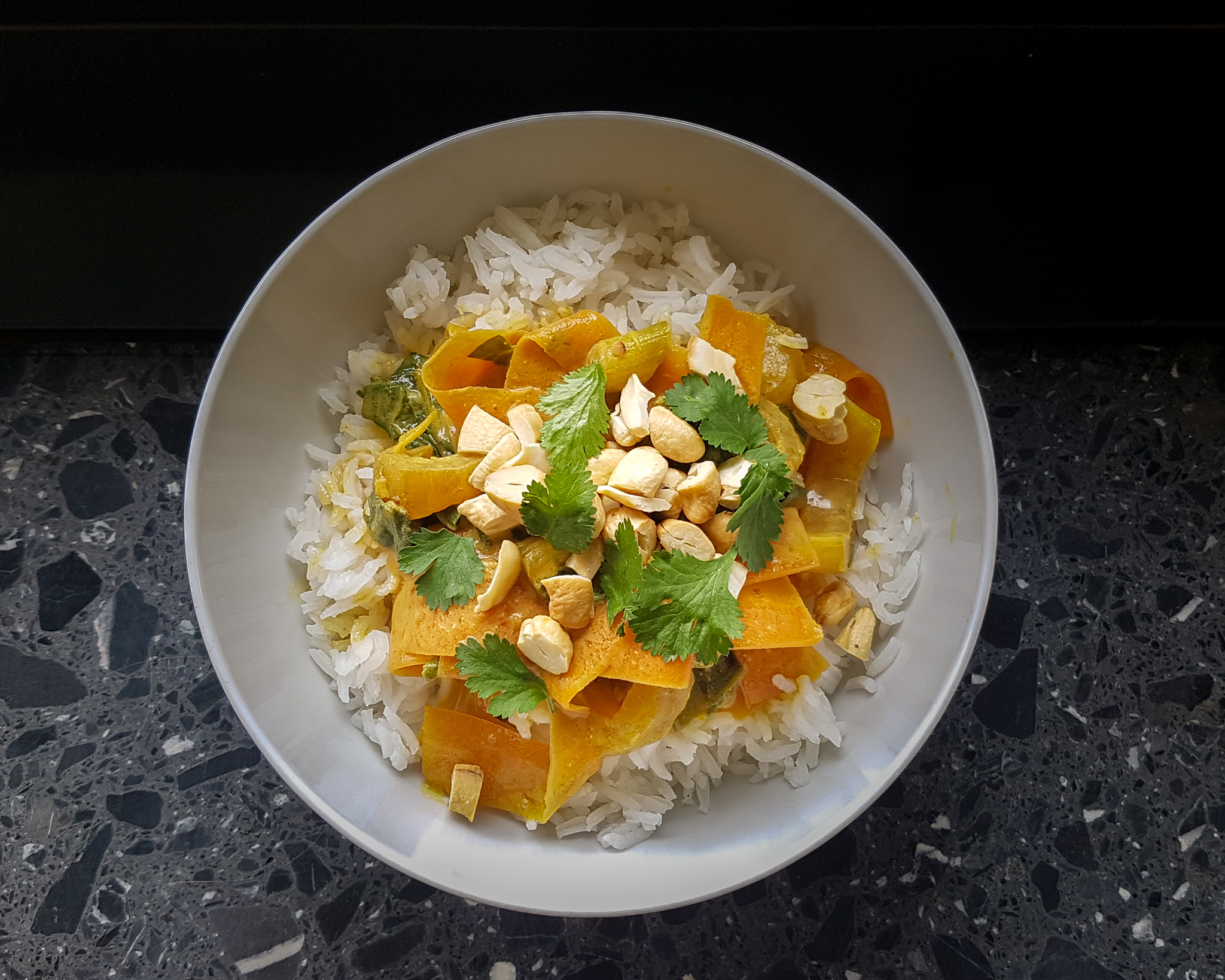 Curry mit PakChoi