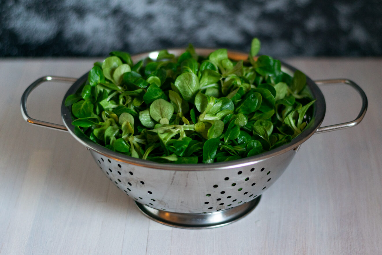 Feldsalat mit Honig-Senf-Dressing - Einfach Natürlich Kochen Feldsalat mit Honig-Senf-Dressing - Einfach Natürlich Kochen