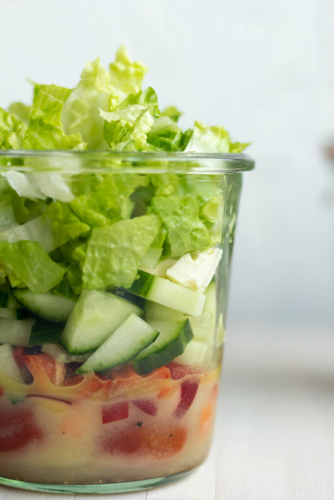 Salat im Glas